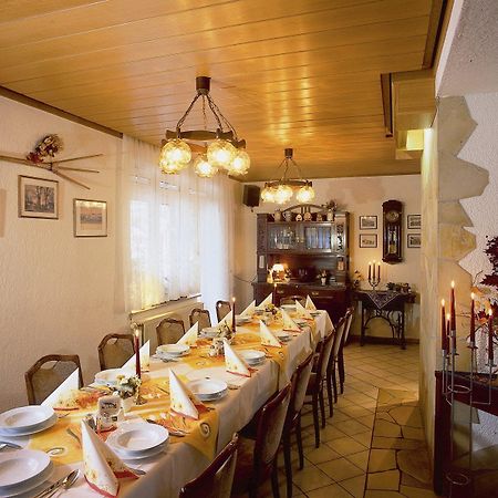 Familienhotel Zur Linde Panschwitz-Kuckau Екстериор снимка