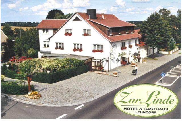 Familienhotel Zur Linde Panschwitz-Kuckau Екстериор снимка