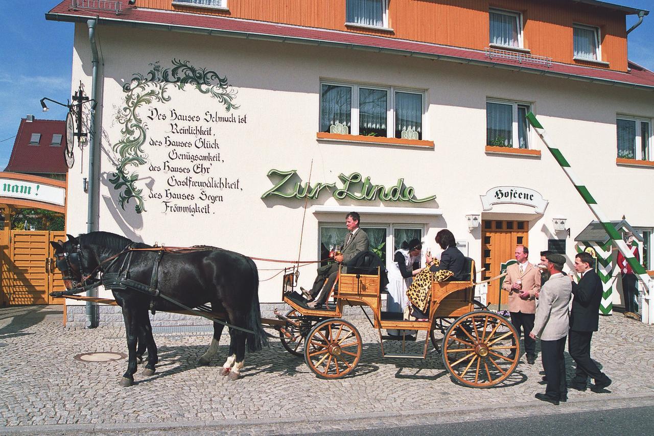 Familienhotel Zur Linde Panschwitz-Kuckau Екстериор снимка